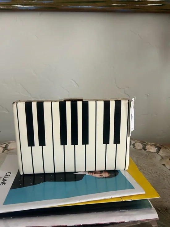 kate spade Black and White Piano Key Clutch - Picture 1 of 12